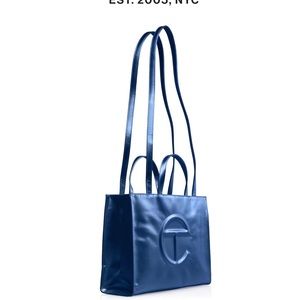 NWT Cobalt Blue Telfar Medium. SoldOut on website